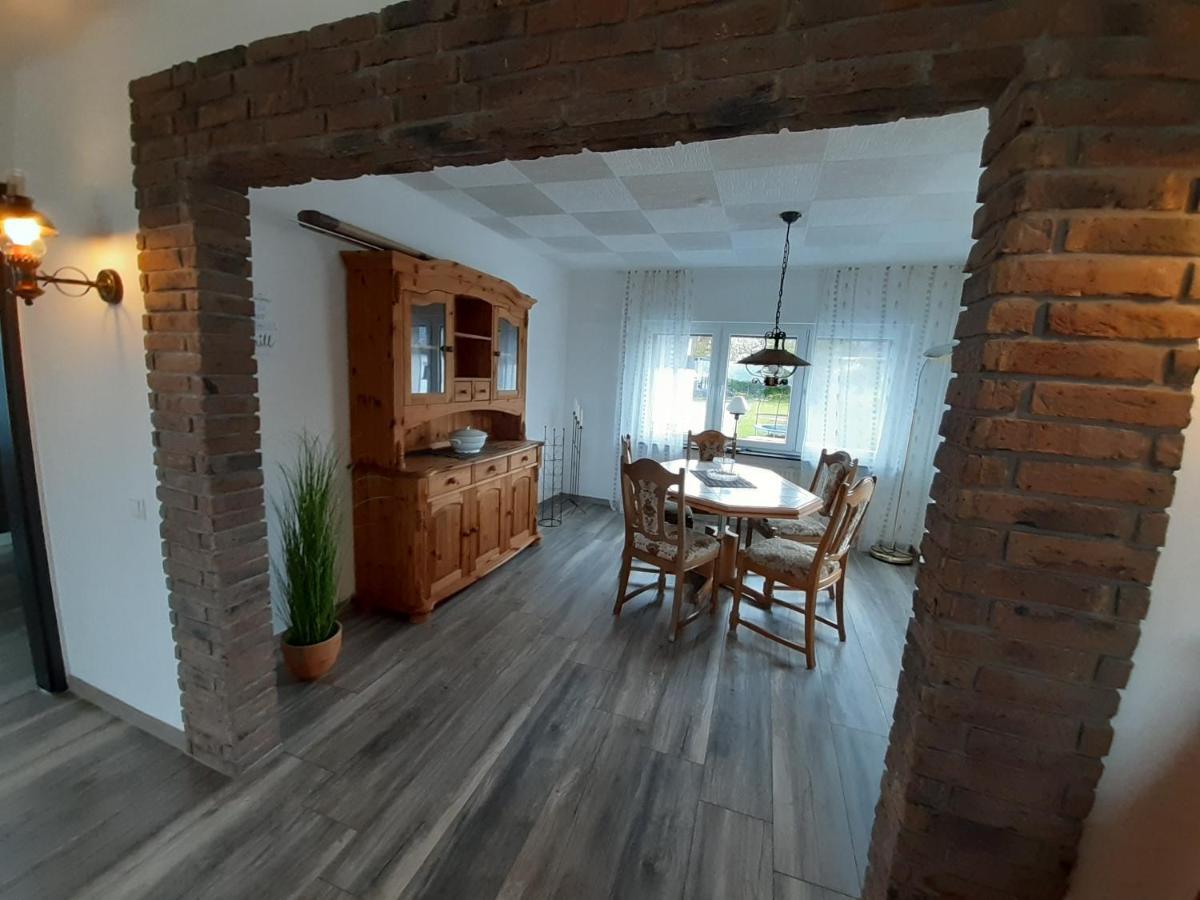 Ferienhaus Zum Hochstein Ettringen  Екстер'єр фото